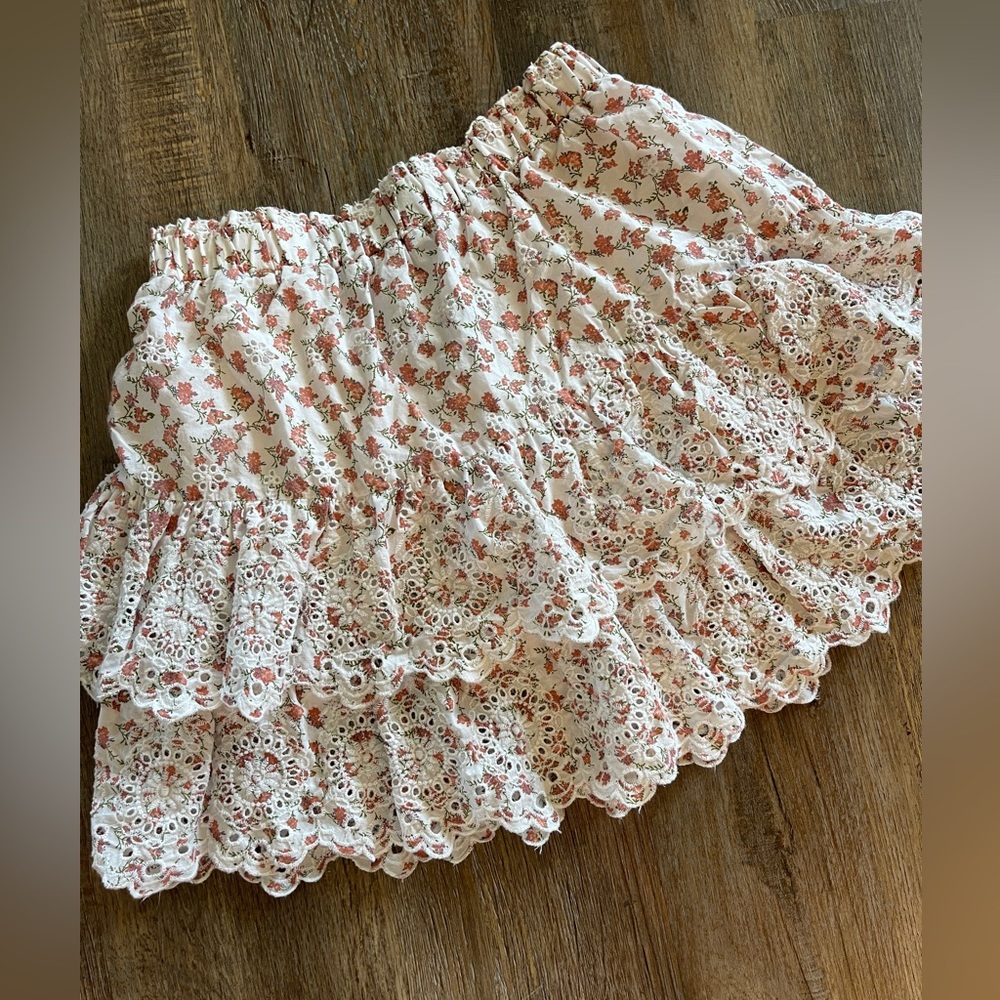 Tiered skirt